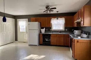 36 Arbutus Ln, Martinsburg, WV 25405 - Photo 4