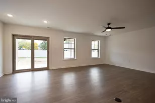 76 Grainfield Ct, Martinsburg, WV 25404 - Photo 12