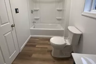 633 N Queen St, Martinsburg, WV 25404 - Photo 16