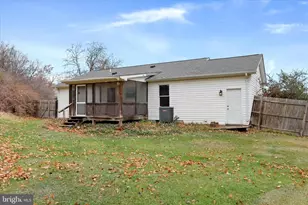 49 Yarrow Cir, Martinsburg, WV 25404 - Photo 28