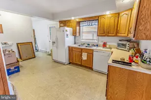 83 Pale Magnolia Dr, Gerrardstown, WV 25420 - Photo 12