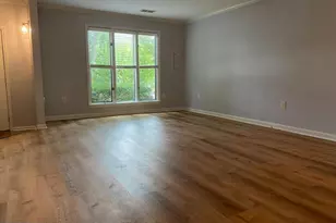 211 Morningside Dr, Falling Waters, WV 25419 - Photo 8