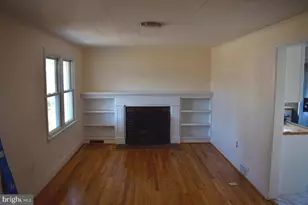 1014 W Virginia Ave, Martinsburg, WV 25401 - Photo 4