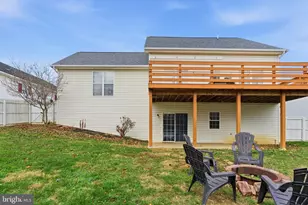 206 Sentry Ln, Martinsburg, WV 25401 - Photo 12