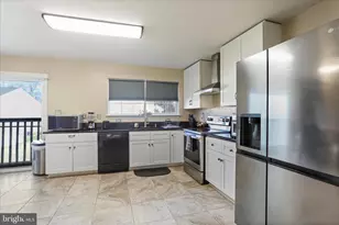 105 Chardin Ct, Martinsburg, WV 25403 - Photo 20