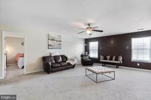 105 Chardin Ct, Martinsburg, WV 25403 - Photo 32