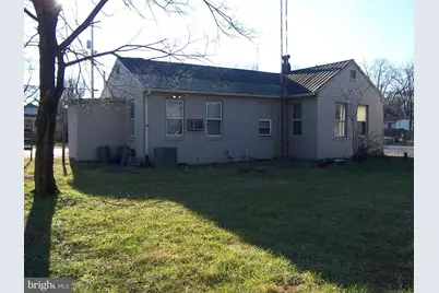 630 W Race Street, Martinsburg, WV 25401 - Photo 8