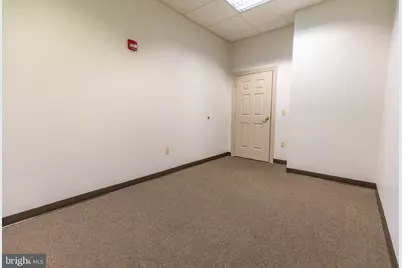 101 S Queen Street #107, Martinsburg, WV 25401 - Photo 2