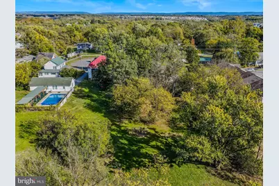 9872 Winchester Avenue, Bunker Hill, WV 25413 - Photo 38