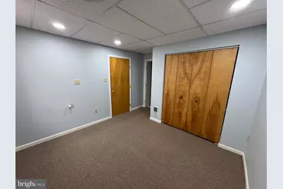 203 W John St, Apt 4, Martinsburg, WV 25401 - Photo 8