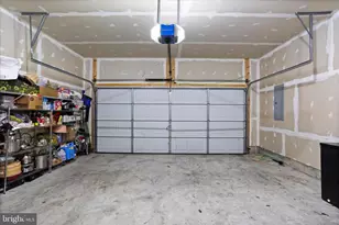 183 Luxor Ct, Bunker Hill, WV 25413 - Photo 6