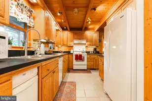 82 Sabrina Ln, Hedgesville, WV 25427 - Photo 34