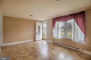 1305 W Virginia Ave, Martinsburg, WV 25401 - Photo 6