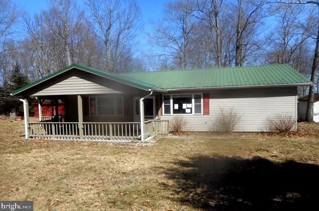 229 Norway Spruce Ridge, Mount Storm, WV 26739