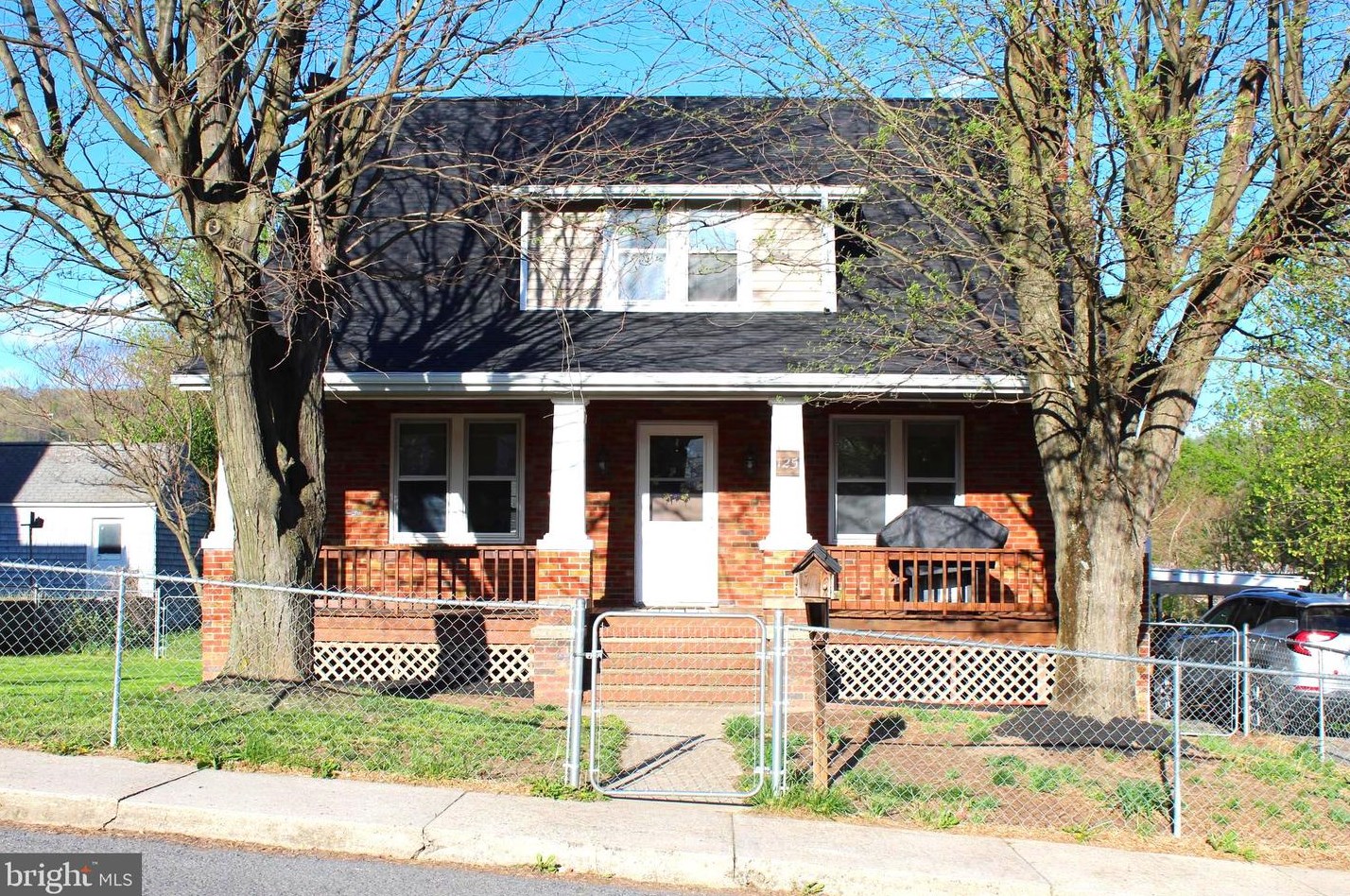125 Pine St, Arthur, WV 26847-1639