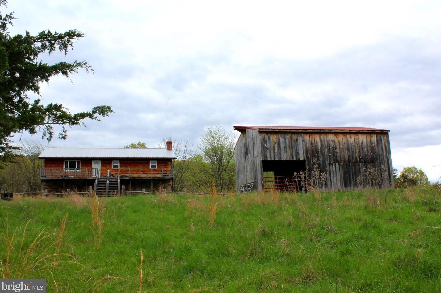 2669 Robert Ours Rd, Arthur, WV 26847
