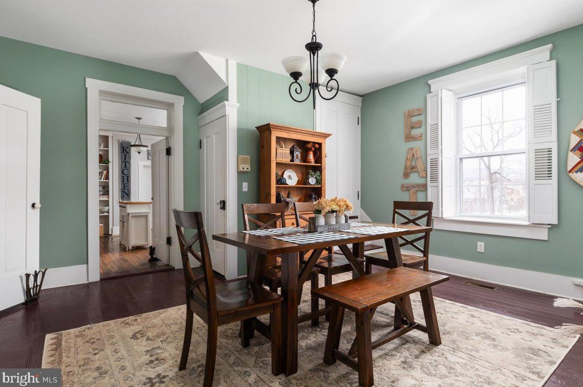 101 Virginia Ave, Arthur WV 26847-1715 exterior