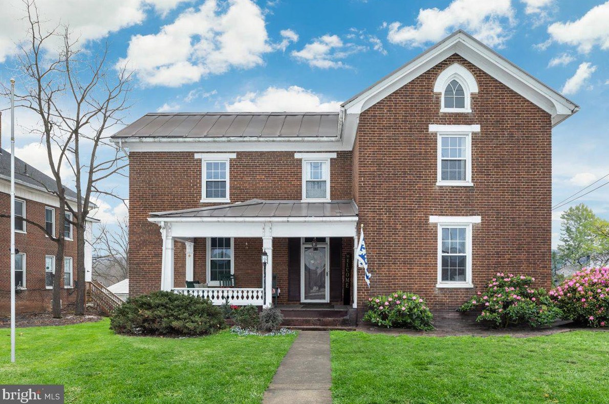 101 Virginia Ave, Arthur WV 26847-1715 exterior