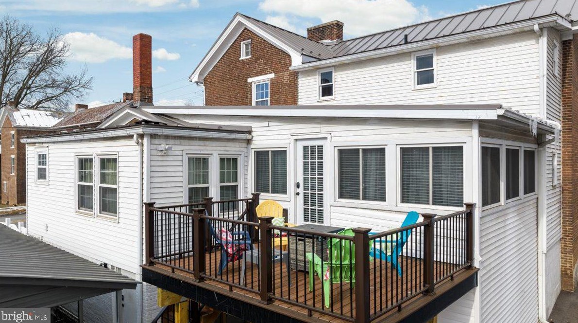 101 Virginia Ave, Arthur WV 26847-1715 exterior