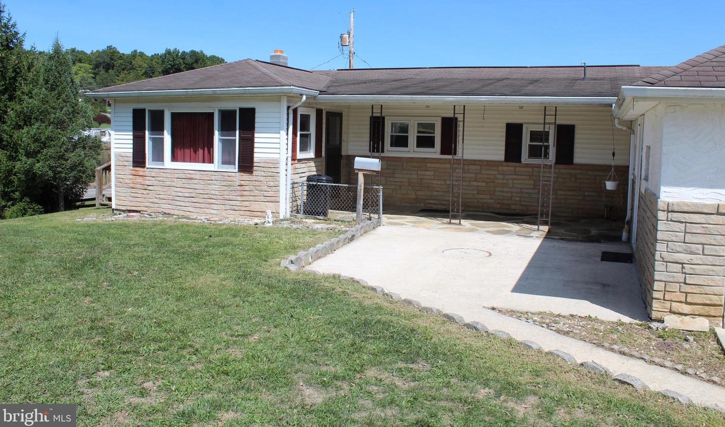2343 Kellers Ridge Rd, Arthur, WV 26847