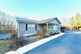401 Nighthawk Dr, Petersburg, WV 26847 - Photo 4