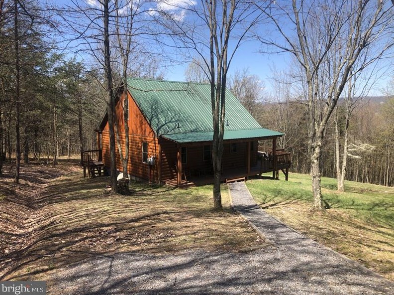 628 Black Oak Dr, Rig, WV 26836