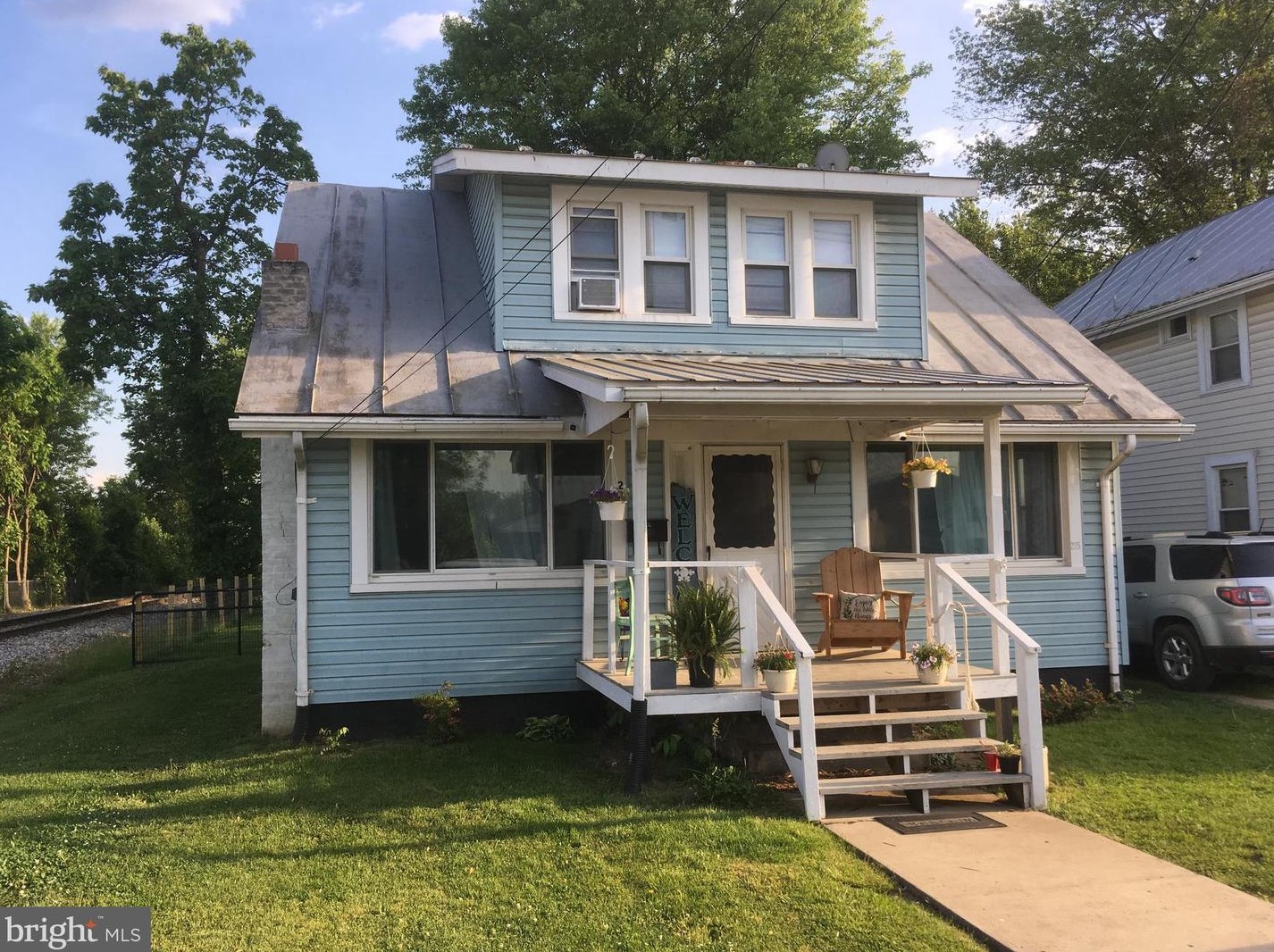 225 Washington St, Rig, WV 26836