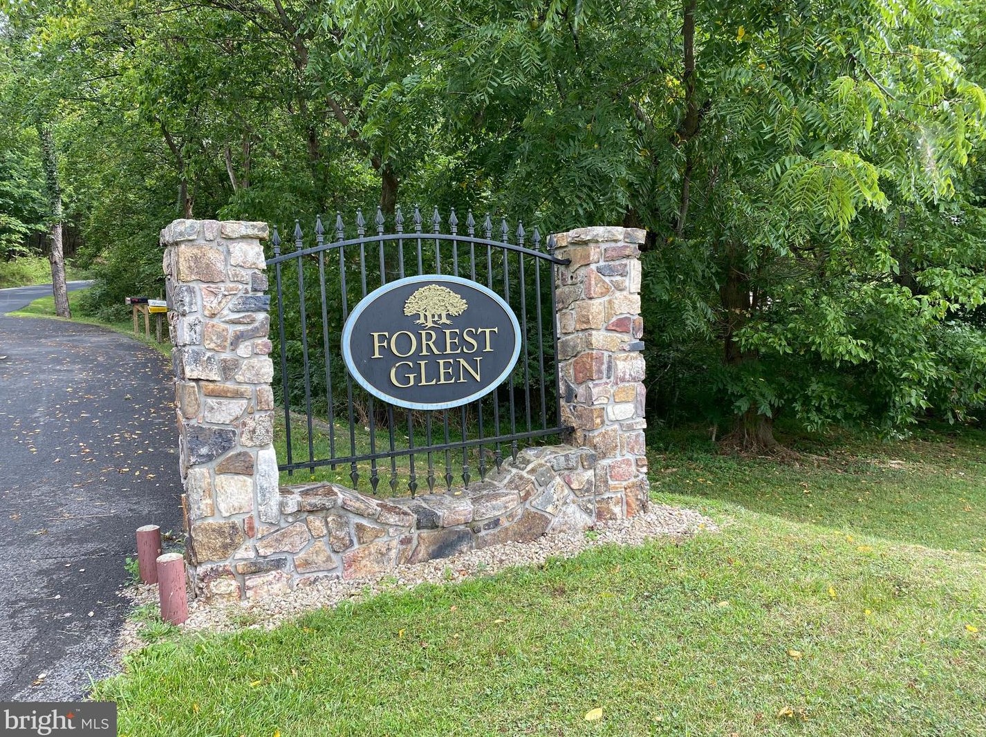 11 Glen Wood, Rig, WV 26836
