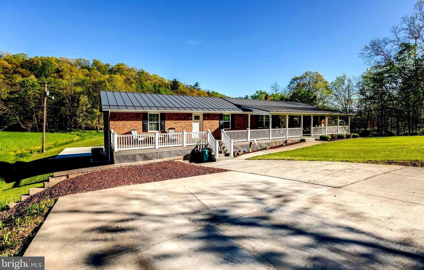 4809 Crab Run Rd, Mathias, WV 26812