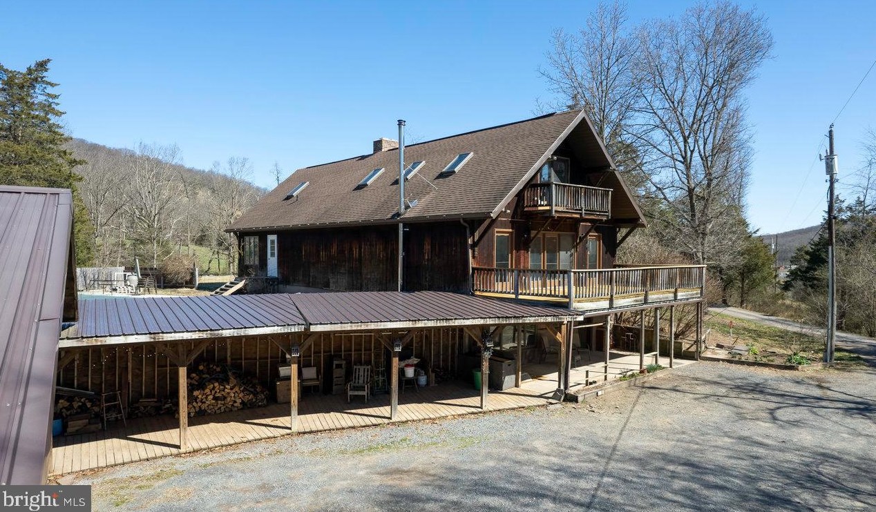 1982 Grover Smith Rd, Baker, WV 26801