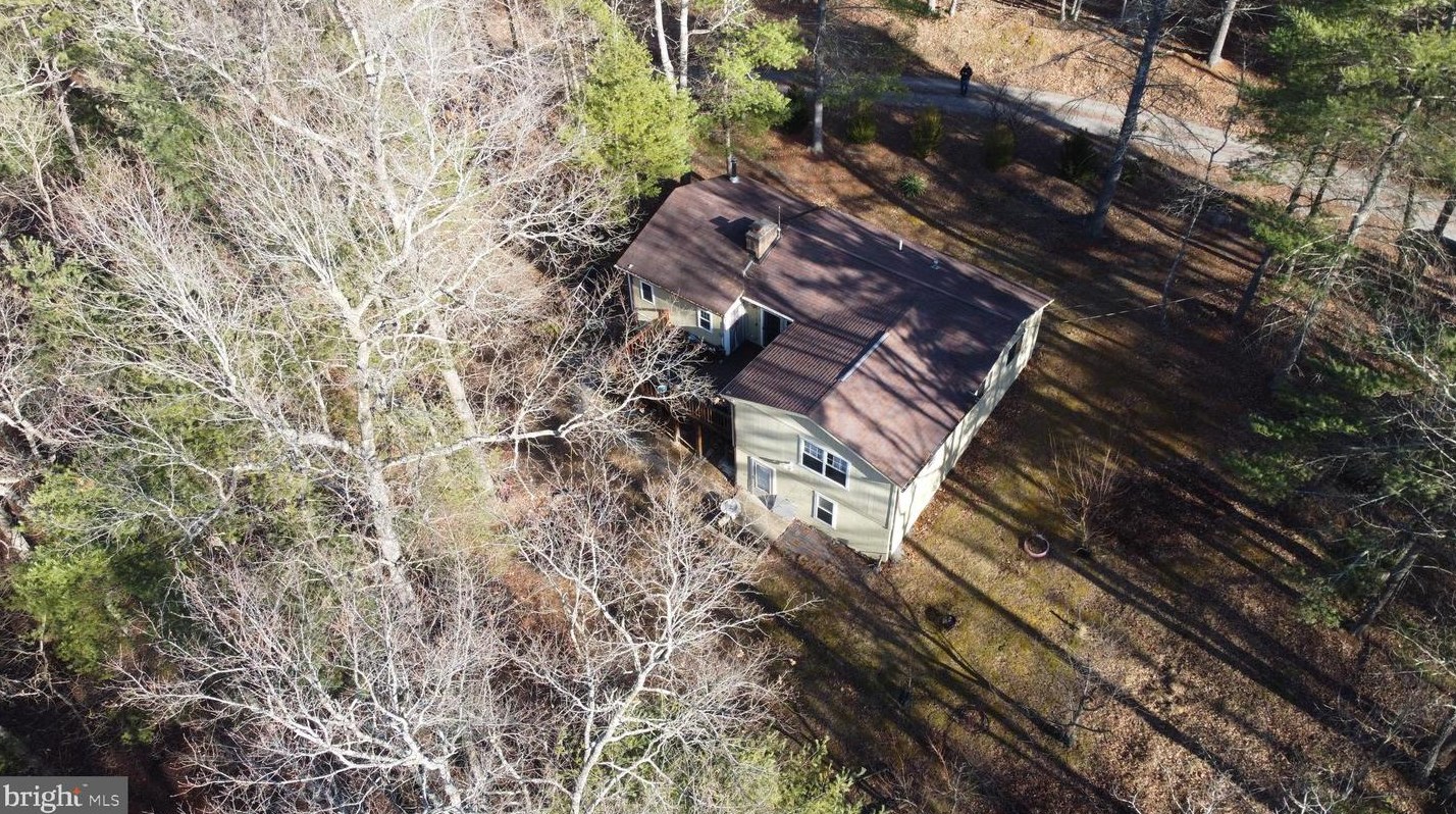 582 Snyders Rdg Rd, Mathias, WV 26812