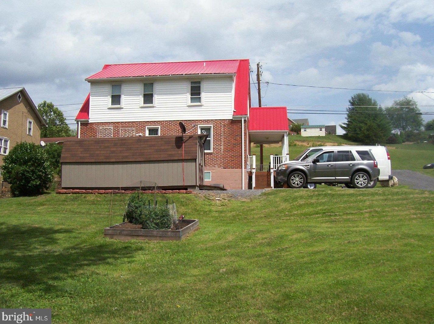 518 Winchester Ave, Rig, WV 26836