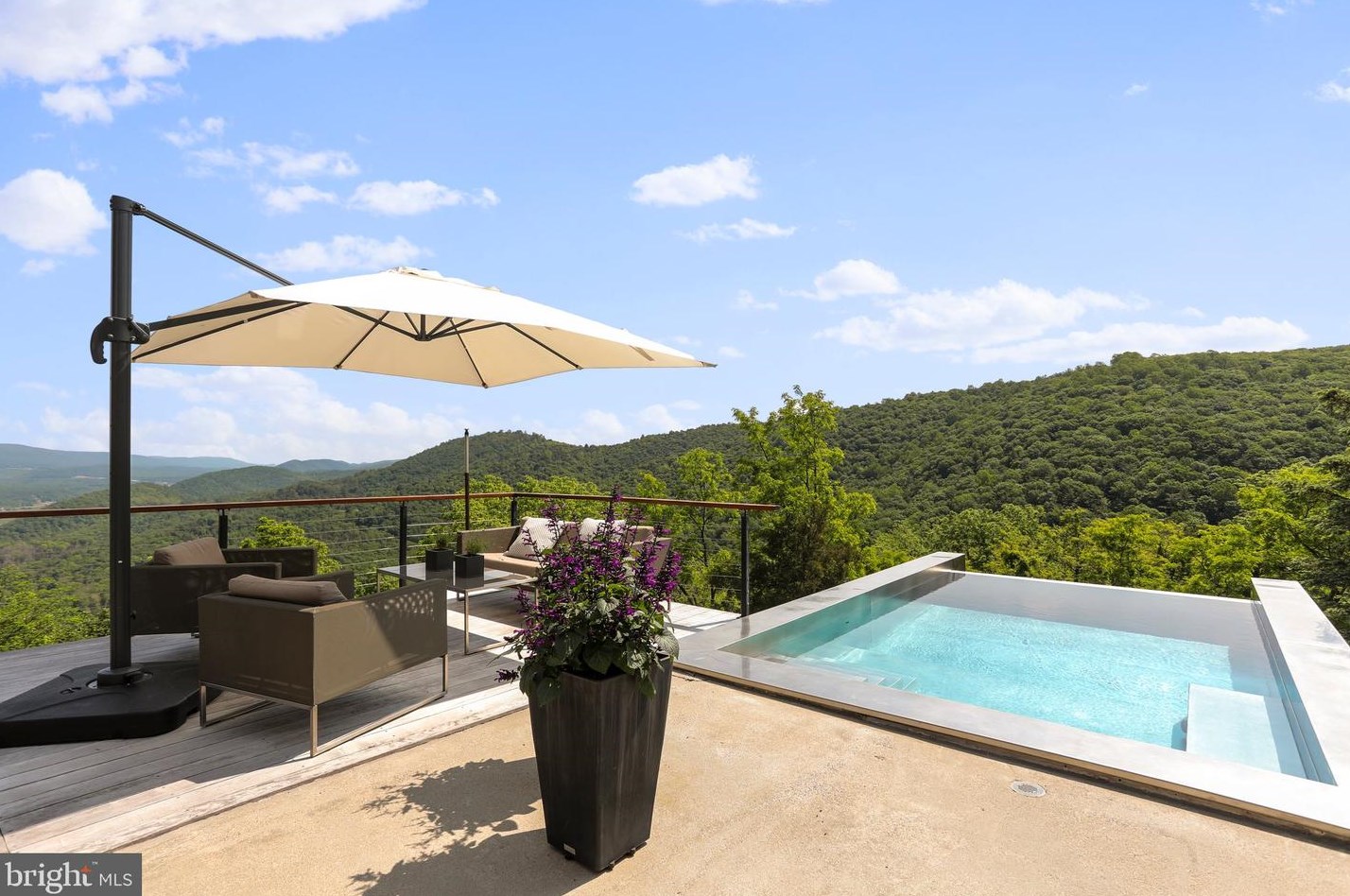 1508 Settlers Valley Way, Lost City, WV 26810