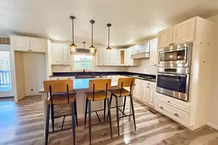 560 Pin Oak Rd, Moorefield, WV 26836 - Photo 18