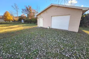 176 Sand Field Rd, Wardensville, WV 26851 - Photo 12