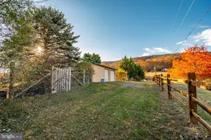 408 Hawks Nest Dr, Baker, WV 26801 - Photo 46