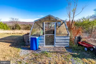 408 Hawks Nest Dr, Baker, WV 26801 - Photo 28