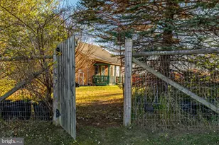 408 Hawks Nest Dr, Baker, WV 26801 - Photo 38