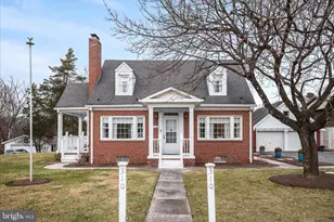 310 W Main St, Wardensville, WV 26851 - Photo 2