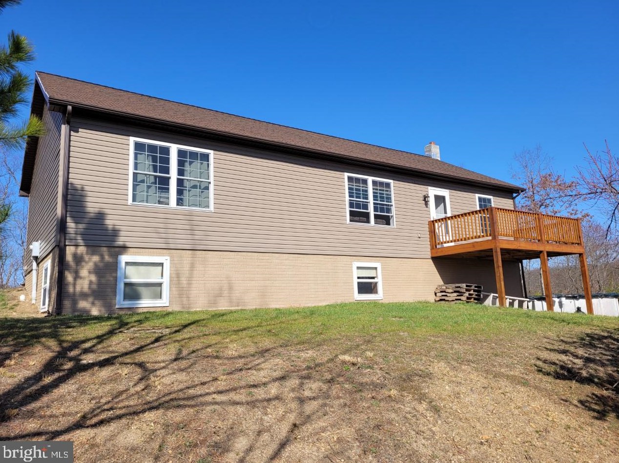 749 Poland Hollow Rd, Three Churches, WV 26757