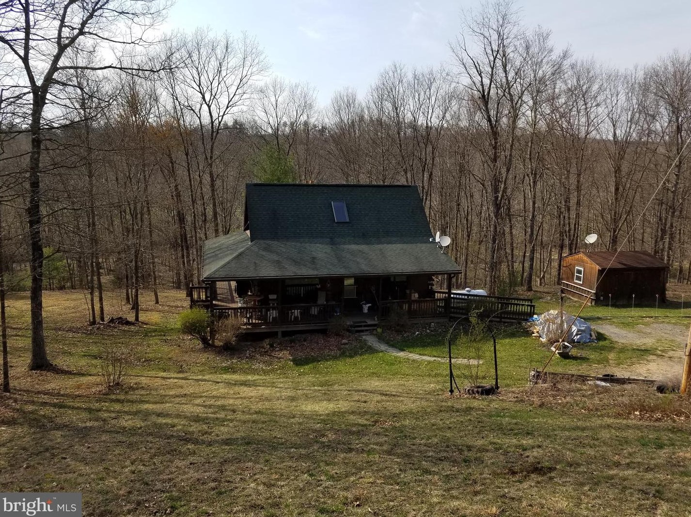 308 Riverwood Trl, Augusta, WV 26704