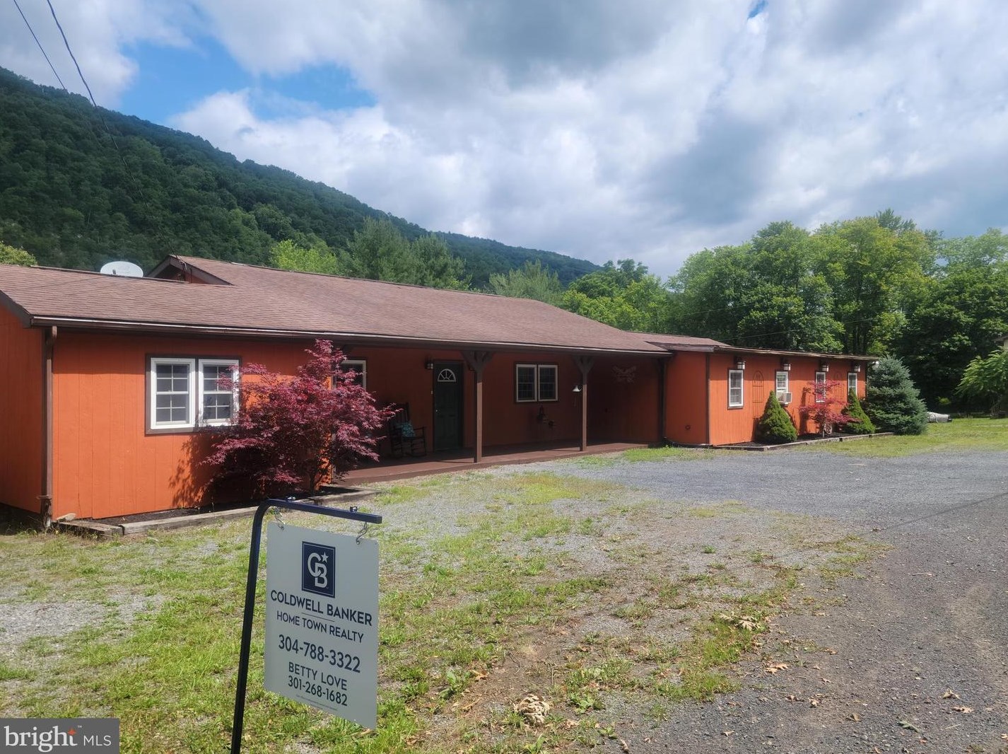 3165 Springfield Pike, Springfield, WV 26763