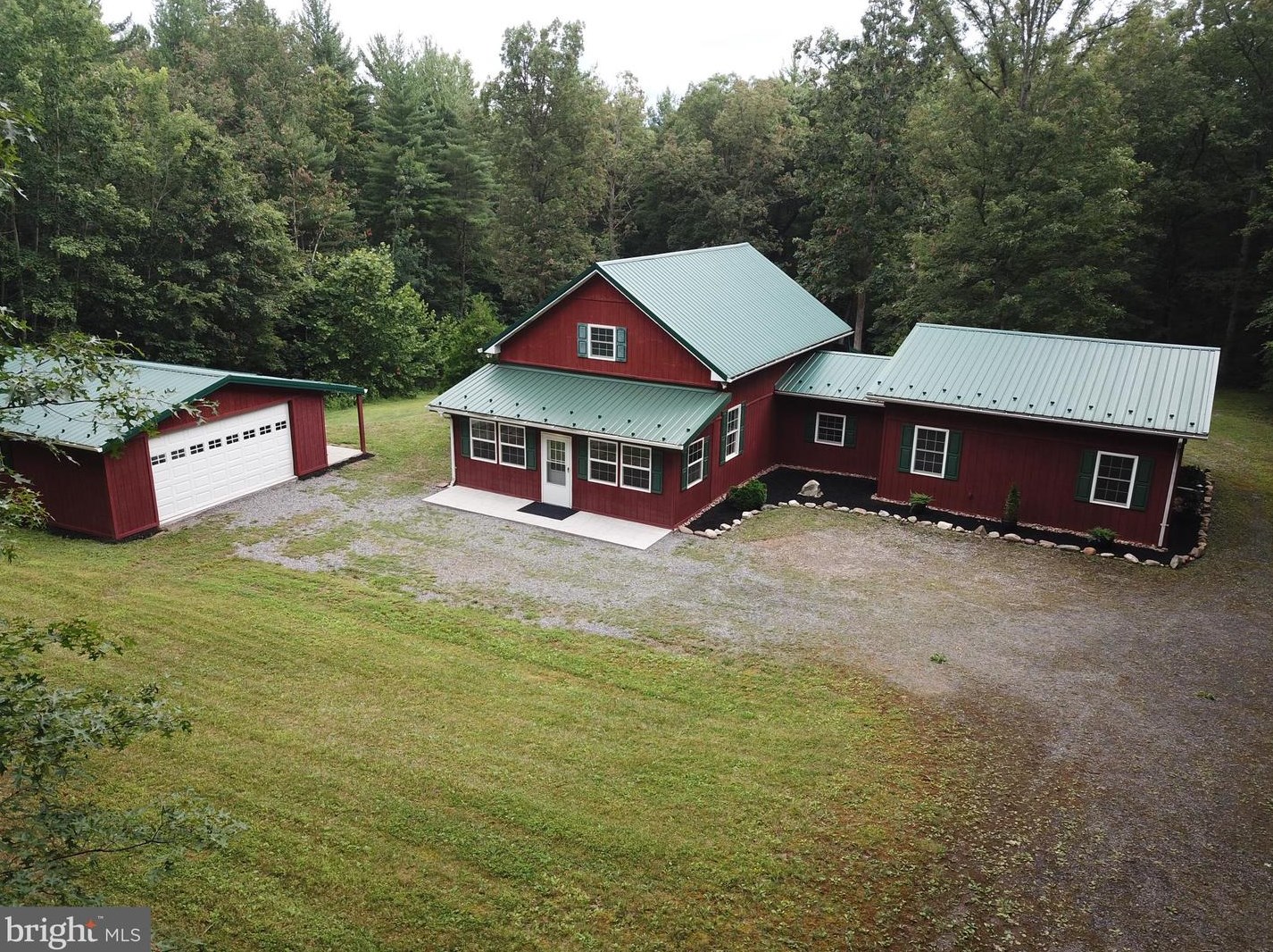 839 Lake Ferndale, Springfield, WV 26763