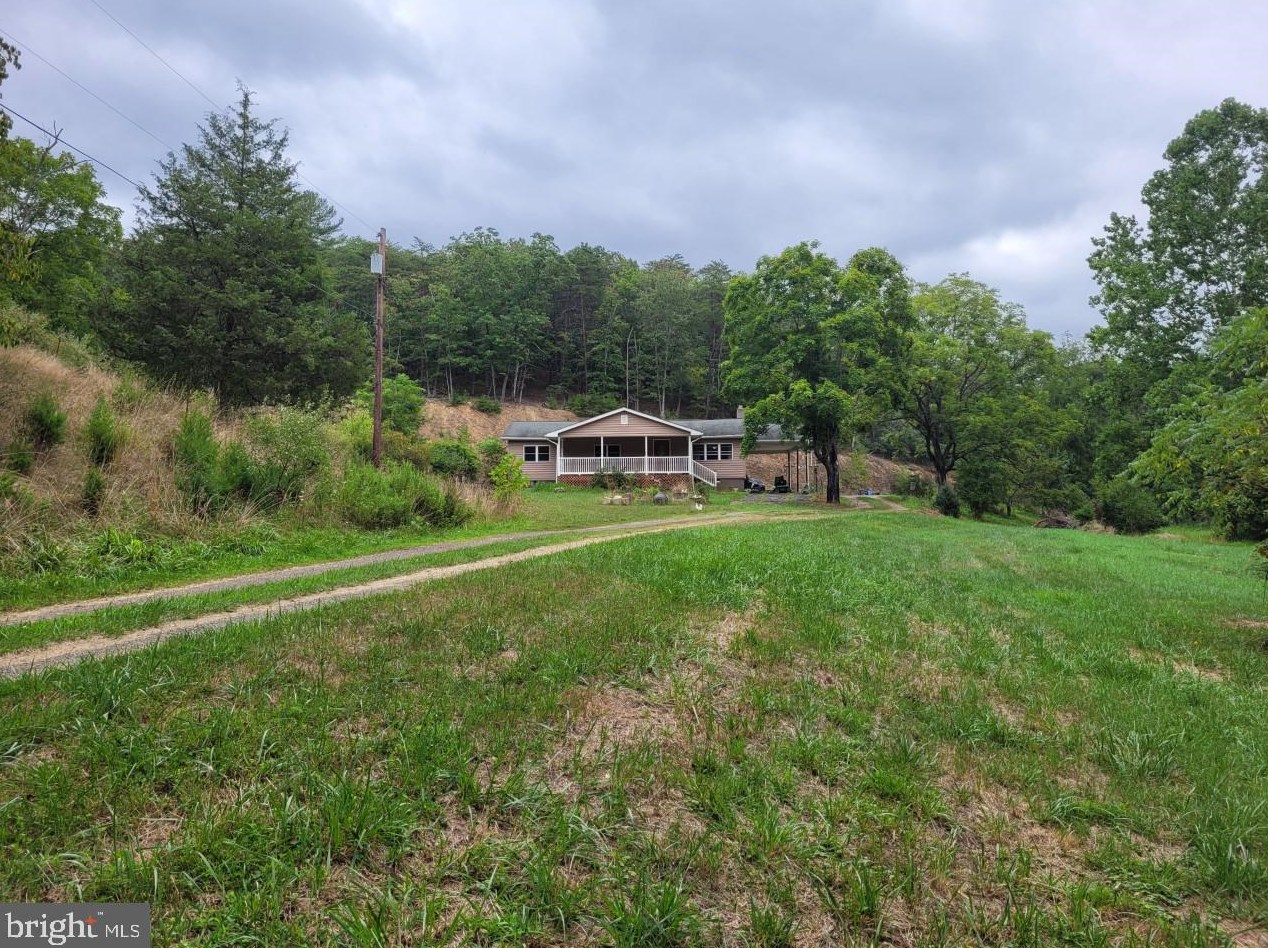 3478 Cumberland Rd, Three Churches, WV 26757