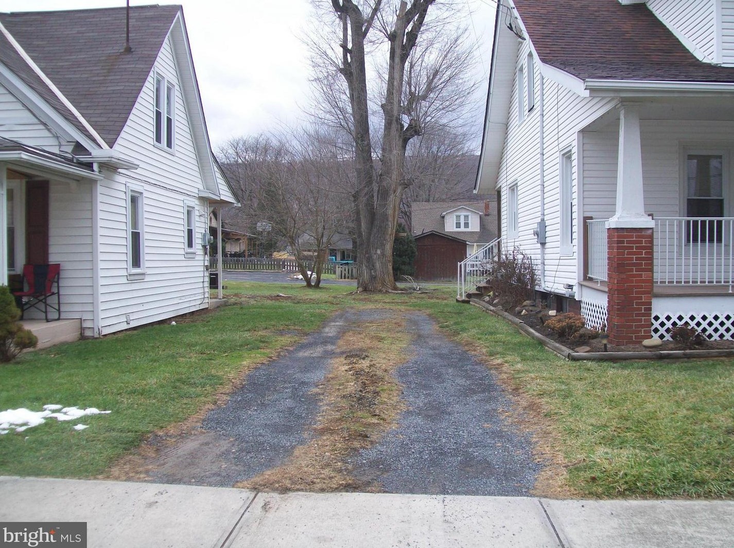 441 N Bolton St, Three Churches, WV 26757