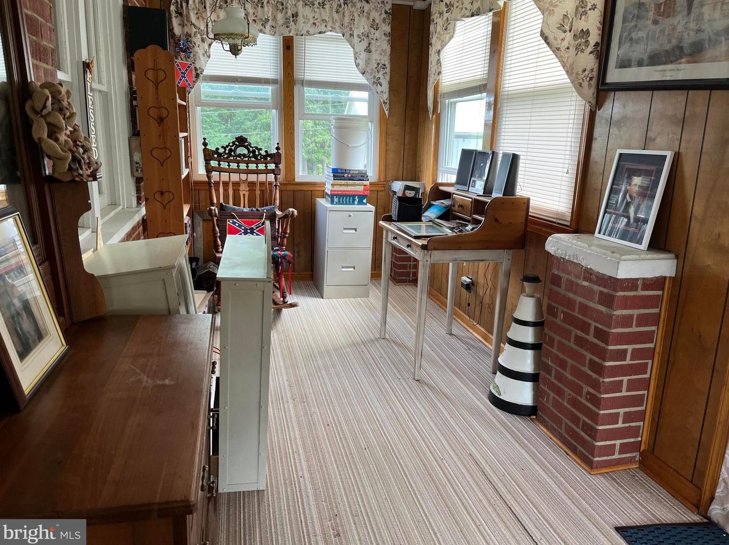 1086 Dillons Run Rd, Capon Bridge, WV 26711-9186