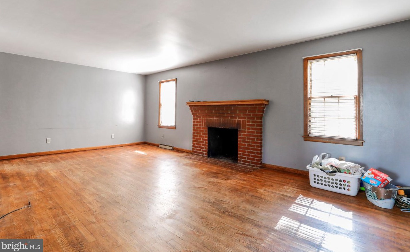 169 E Sioux Ln, Three Churches, WV 26757