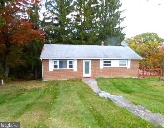 1387 Sand Hill Rd, Three Churches, WV 26757-6821