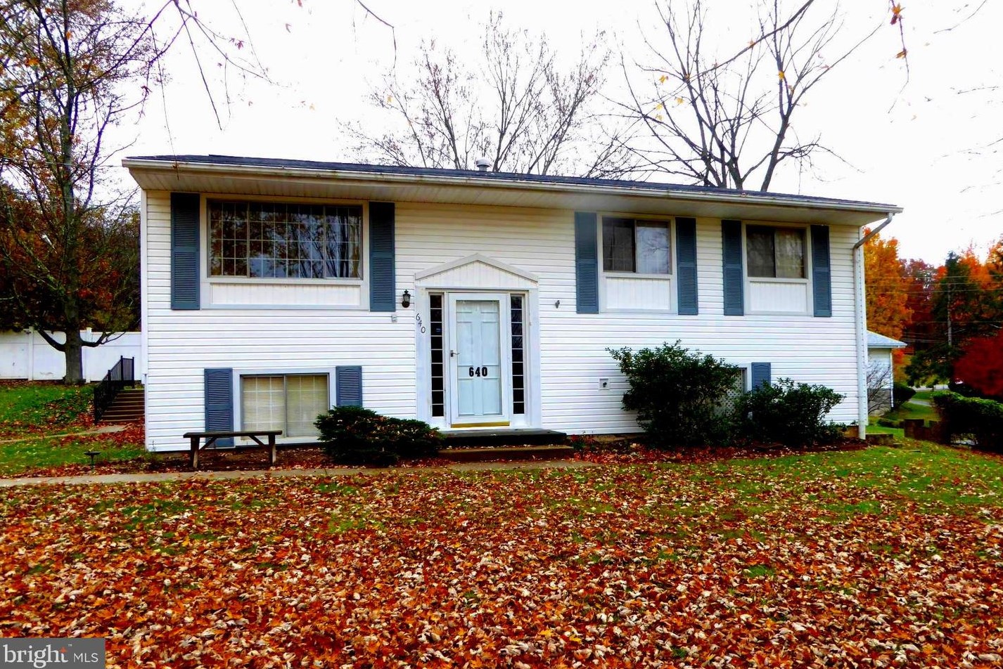 640 Fifth St, Three Churches, WV 26757