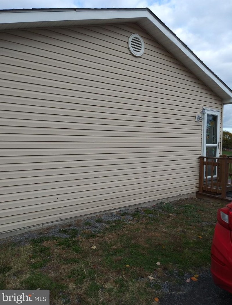 376 Orchard Dr, Three Churches, WV 26757
